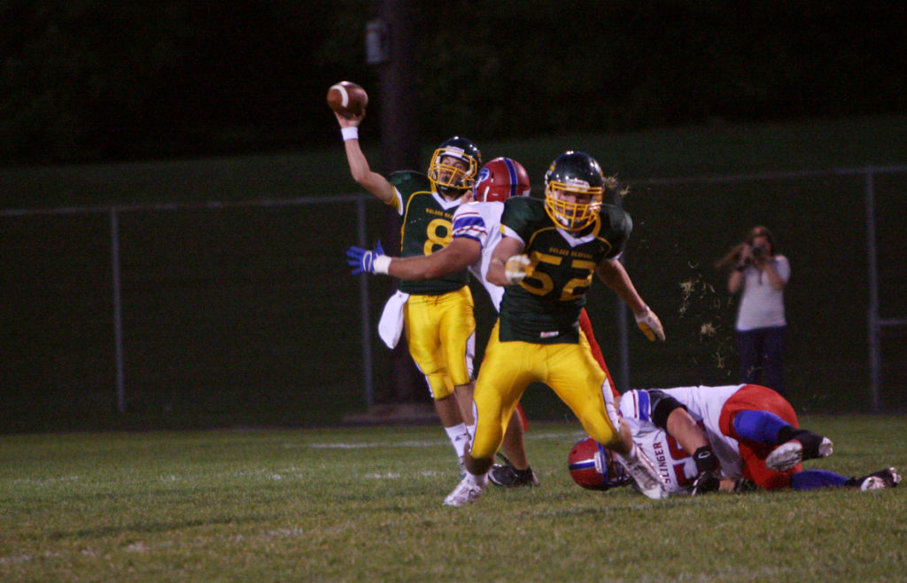 Matt Berg (8) Spencer Butterbrodt (52)